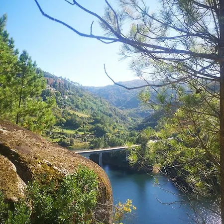 Casa Com Piscina Privada - Vista Montanhas- Vieira Do Minho 度假居 Ruivãis