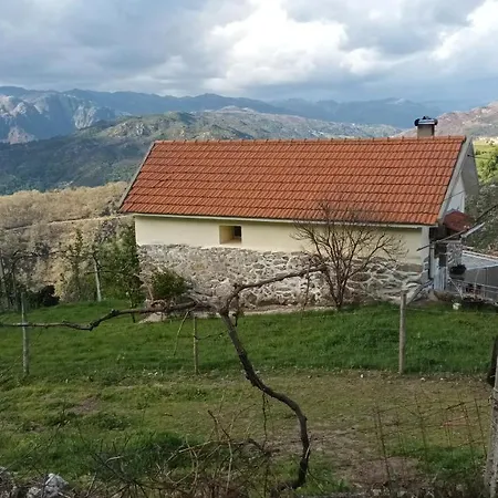 Geres Do Alibaba Holiday home *