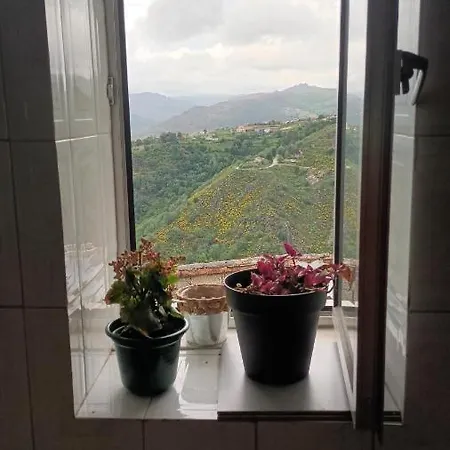 Nyaraló Casa Com Piscina Privada - Vista Montanhas- Vieira Do Minho