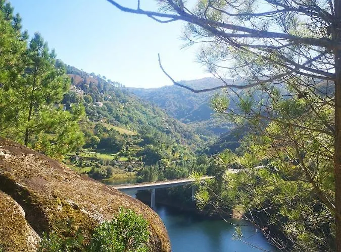 Geres Do Alibaba 度假居 Ruivaes